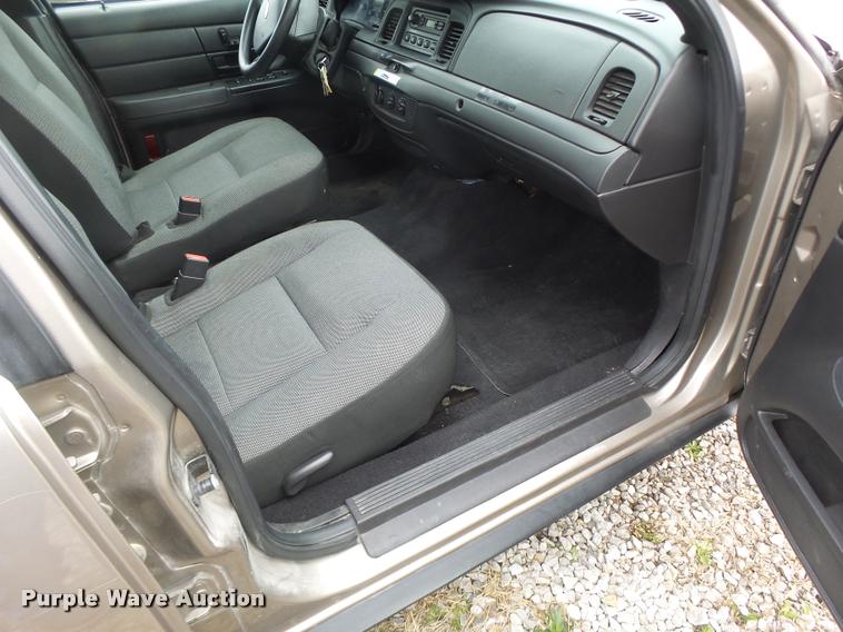 image for item DB1299 2007 Ford Crown Victoria Police Interceptor