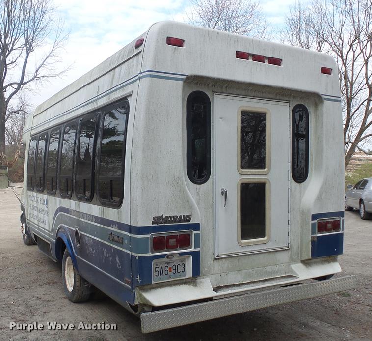 image for item DB1516 1994 Ford Econoline E350 shuttle bus