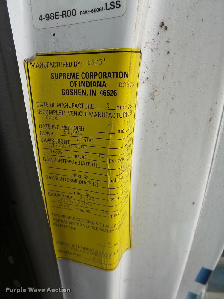 image for item DB1516 1994 Ford Econoline E350 shuttle bus