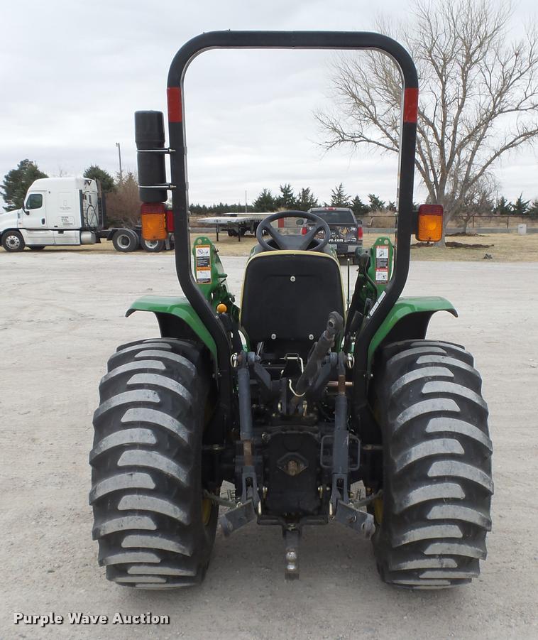image for item DB1981 2008 John Deere 3203 MFWD tractor