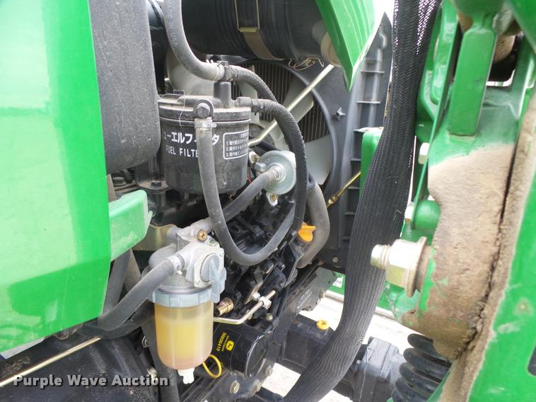 image for item DB1981 2008 John Deere 3203 MFWD tractor
