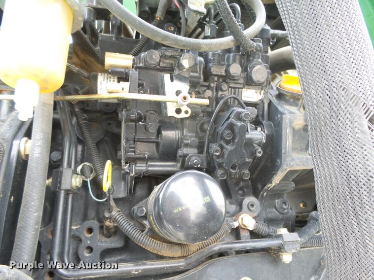 image for item DB1981 2008 John Deere 3203 MFWD tractor