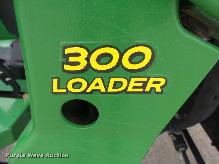 image for item DB1981 2008 John Deere 3203 MFWD tractor