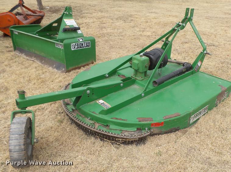 image for item DB1982 Frontier RC1060 mower