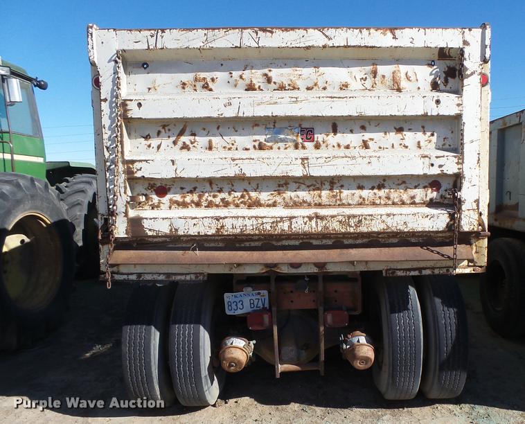 image for item DB1985 1990 Ford L8000 dump truck