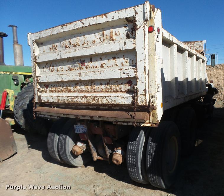 image for item DB1985 1990 Ford L8000 dump truck
