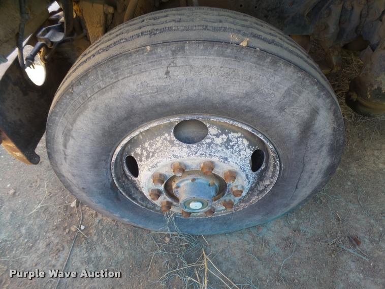 image for item DB1985 1990 Ford L8000 dump truck