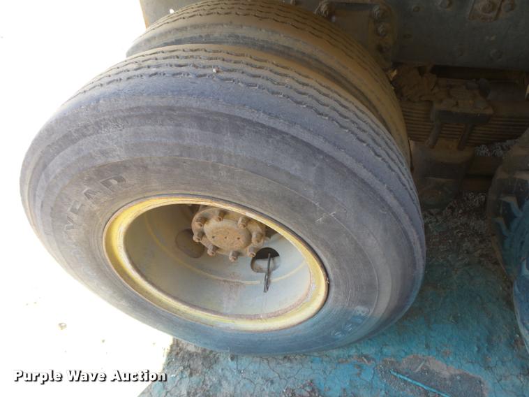 image for item DB1985 1990 Ford L8000 dump truck