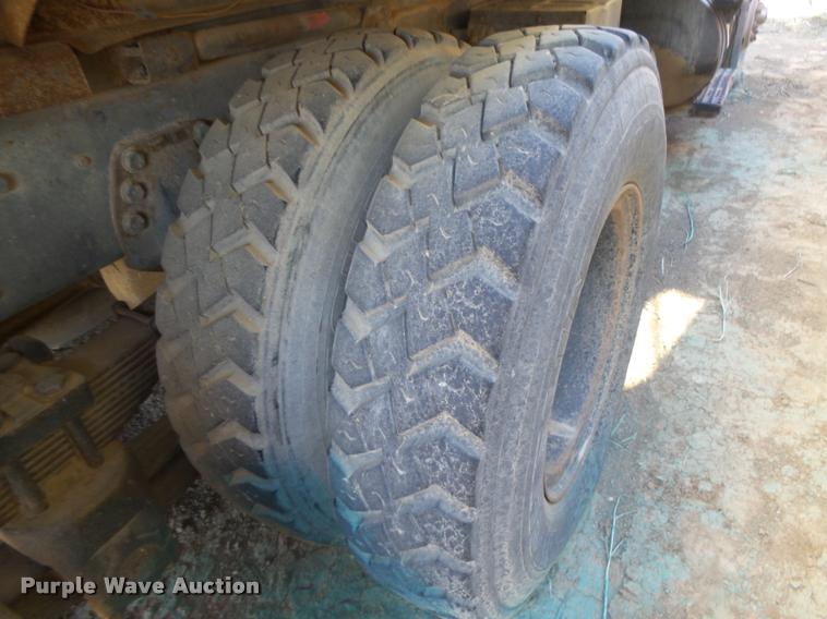 image for item DB1985 1990 Ford L8000 dump truck