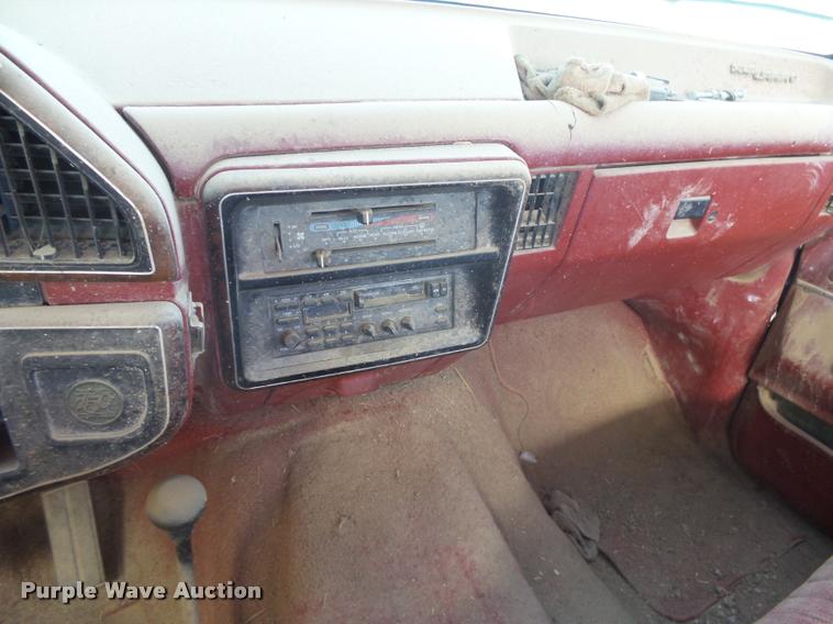 image for item DB1986 1989 Ford F150 SuperCab pickup truck