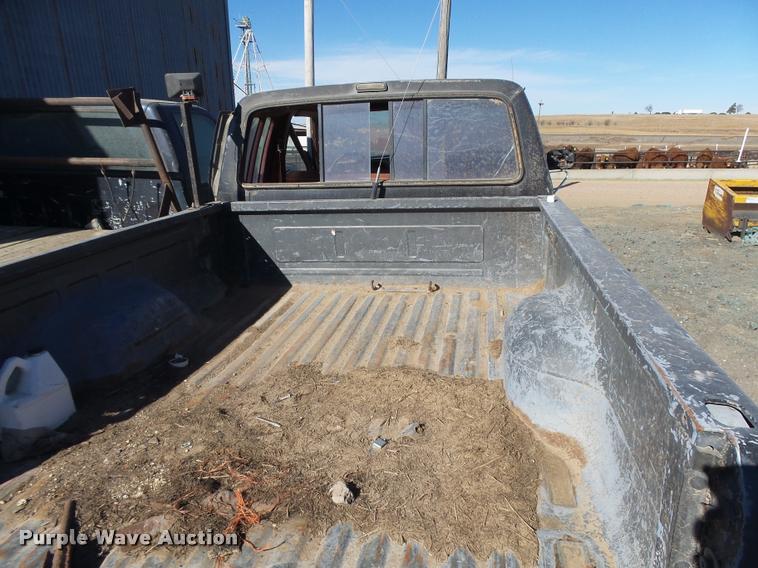 image for item DB1986 1989 Ford F150 SuperCab pickup truck