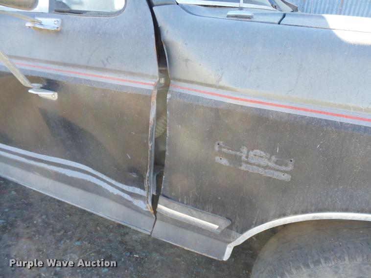 image for item DB1986 1989 Ford F150 SuperCab pickup truck