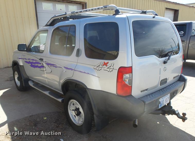 image for item DB1987 2000 Nissan Xterra SUV