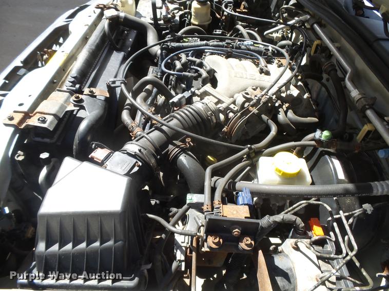 image for item DB1987 2000 Nissan Xterra SUV