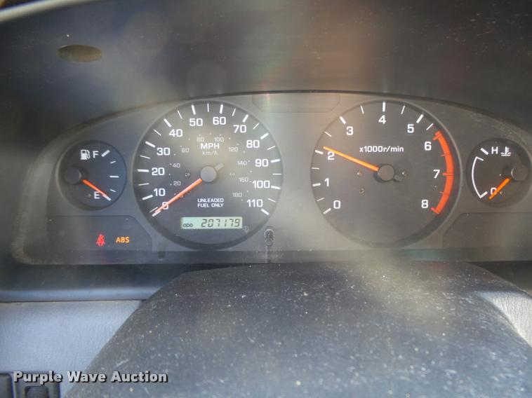 image for item DB1987 2000 Nissan Xterra SUV