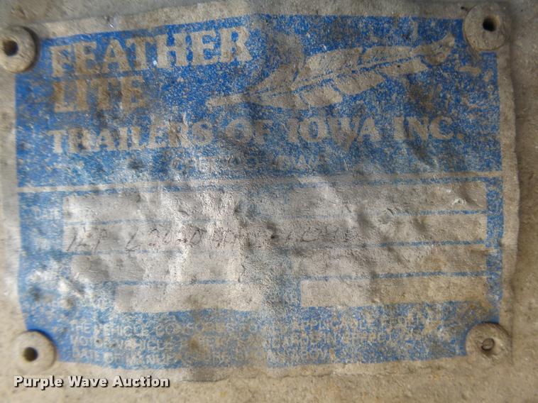 image for item DB1988 1987 Featherlite enclosed cargo trailer