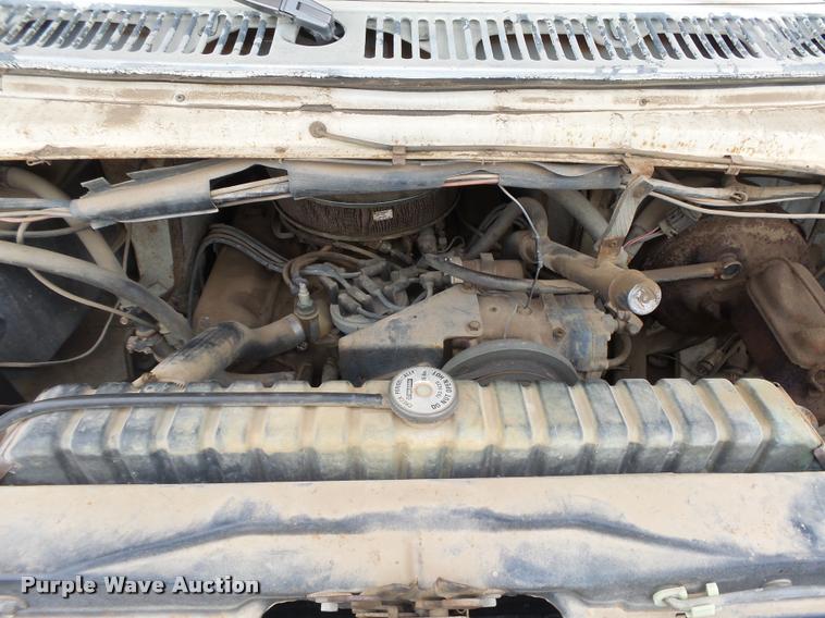 image for item DB1999 1977 Ford Holiday Rambler RV