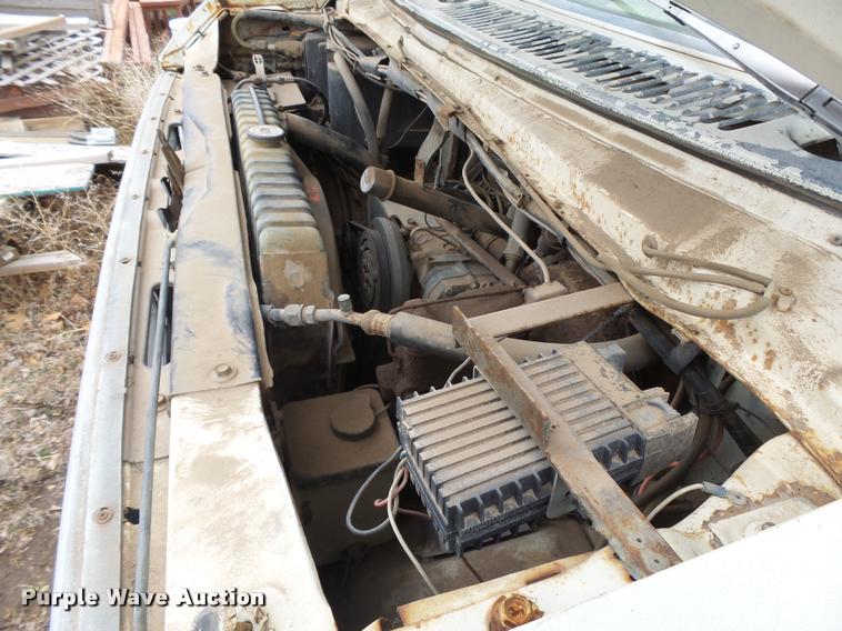 image for item DB1999 1977 Ford Holiday Rambler RV