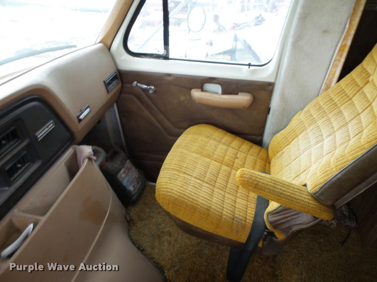 image for item DB1999 1977 Ford Holiday Rambler RV