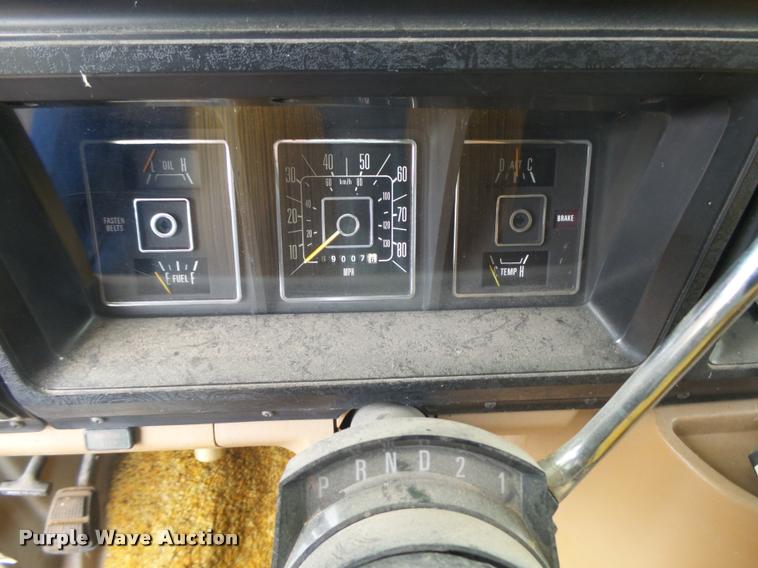 image for item DB1999 1977 Ford Holiday Rambler RV