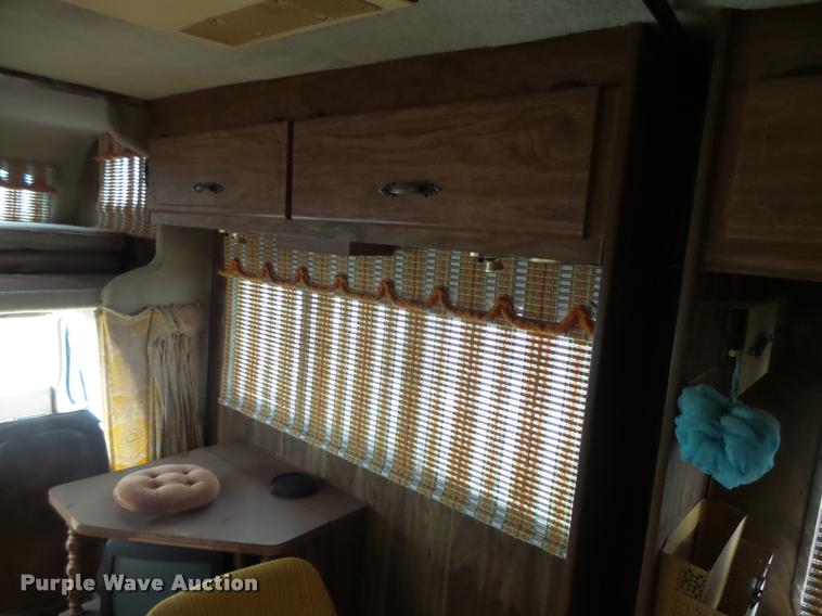 image for item DB1999 1977 Ford Holiday Rambler RV