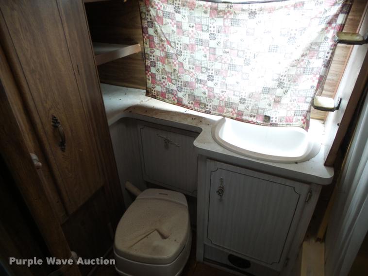 image for item DB1999 1977 Ford Holiday Rambler RV