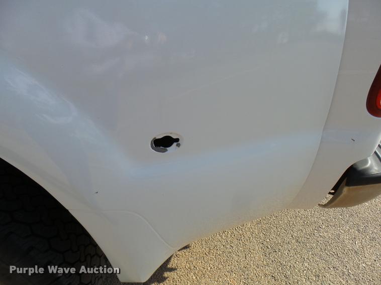 image for item DB2493 2006 Ford F350 Super Duty Crew Cab pickup truck