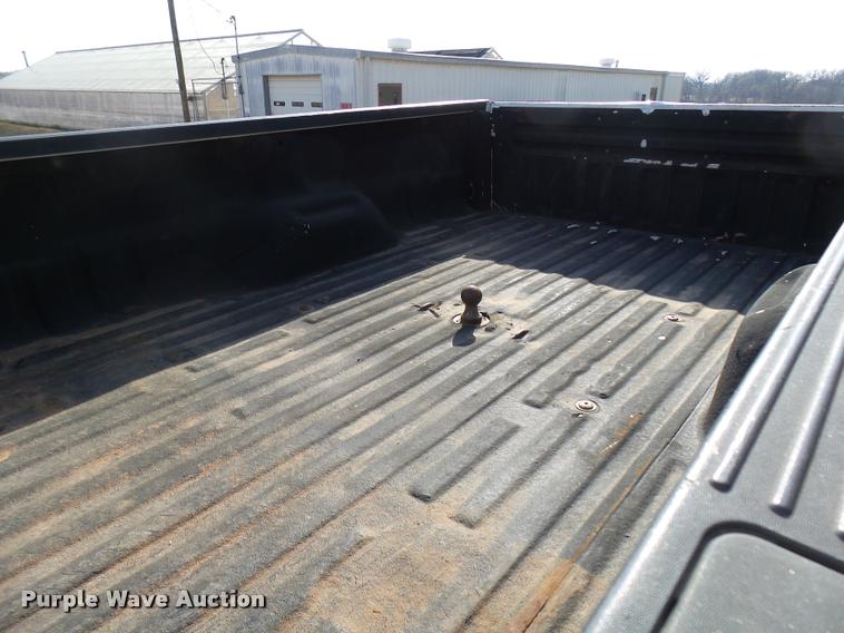 image for item DB2493 2006 Ford F350 Super Duty Crew Cab pickup truck