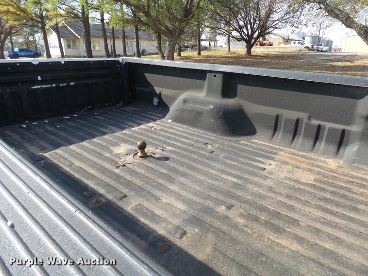 image for item DB2493 2006 Ford F350 Super Duty Crew Cab pickup truck