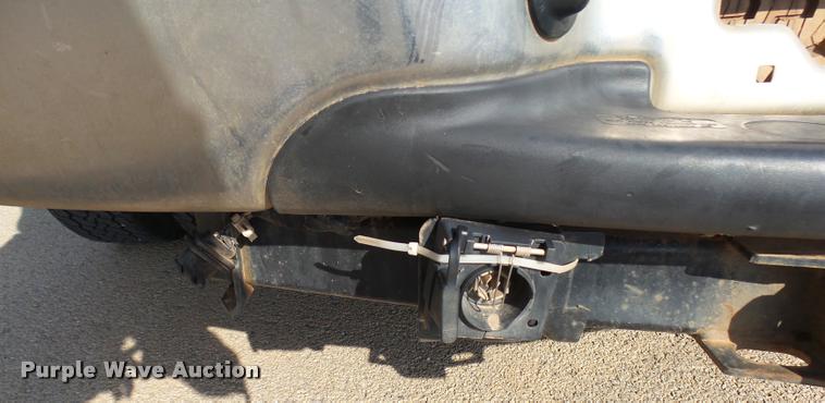 image for item DB2493 2006 Ford F350 Super Duty Crew Cab pickup truck