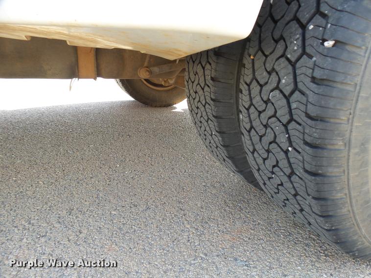 image for item DB2493 2006 Ford F350 Super Duty Crew Cab pickup truck