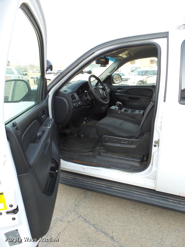 image for item DB2494 2011 Chevrolet Tahoe Police SUV