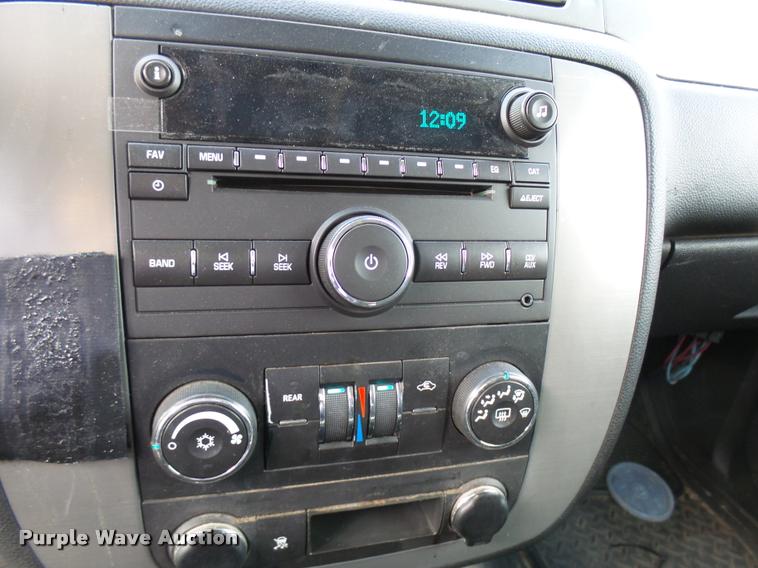 image for item DB2494 2011 Chevrolet Tahoe Police SUV