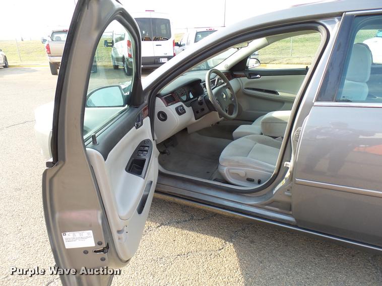 image for item DB2495 2006 Chevrolet Impala