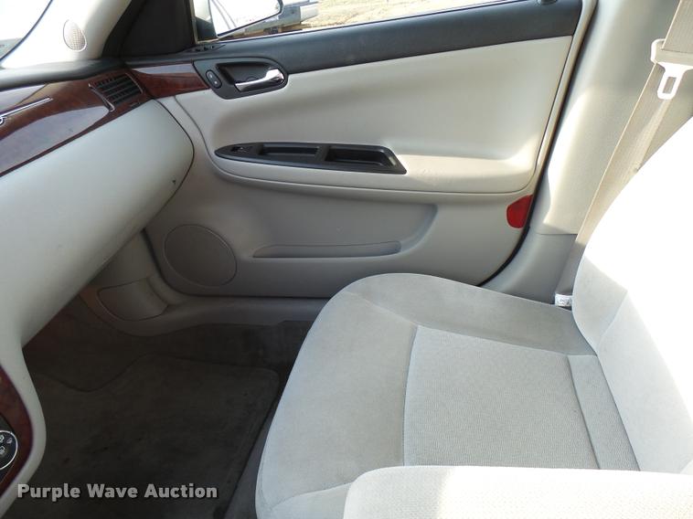 image for item DB2495 2006 Chevrolet Impala