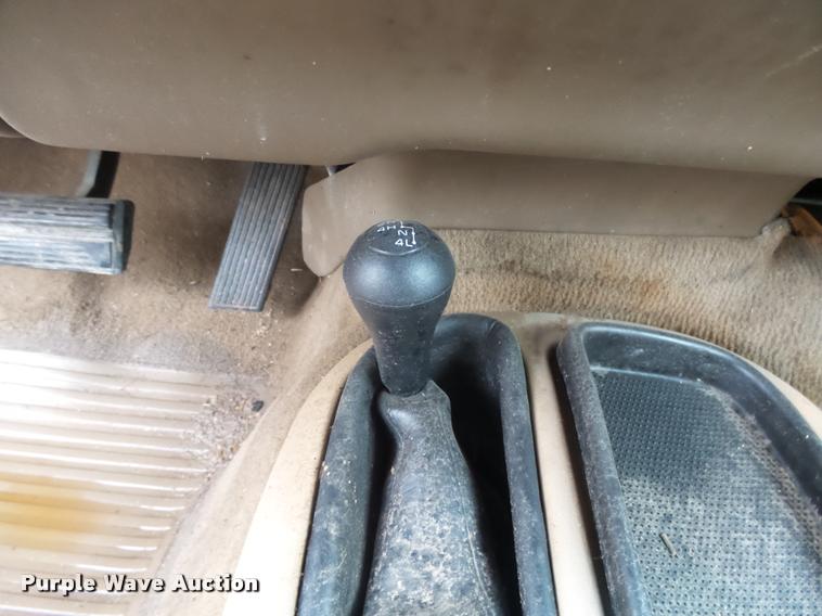 image for item DB2500 1999 Dodge Durango SLT SUV