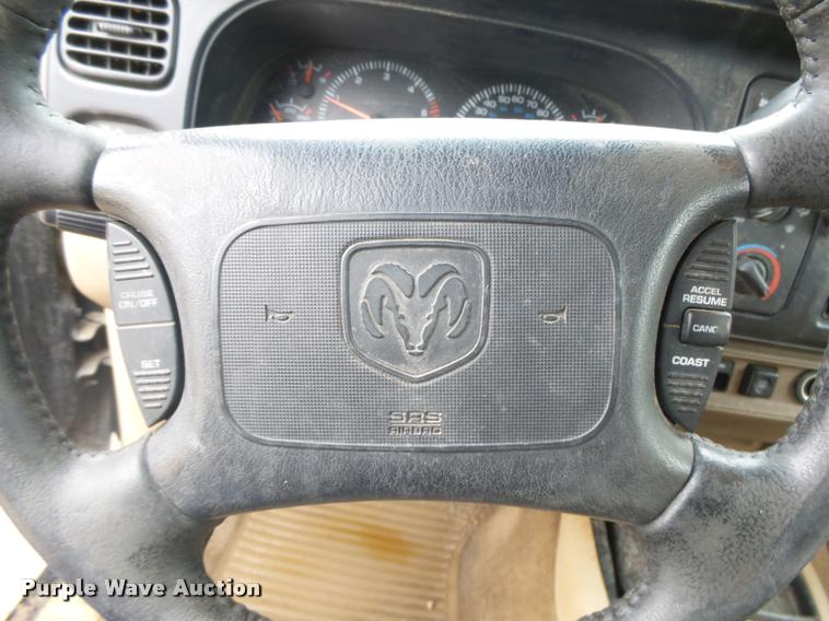 image for item DB2500 1999 Dodge Durango SLT SUV