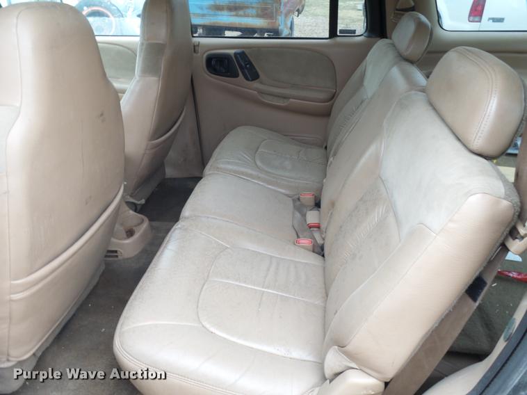 image for item DB2500 1999 Dodge Durango SLT SUV