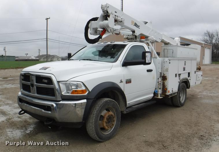 image for item DB3876 2012 Dodge Ram 5500 service truck