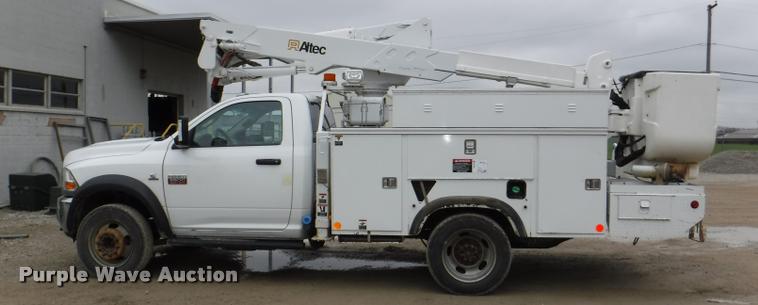 image for item DB3876 2012 Dodge Ram 5500 service truck