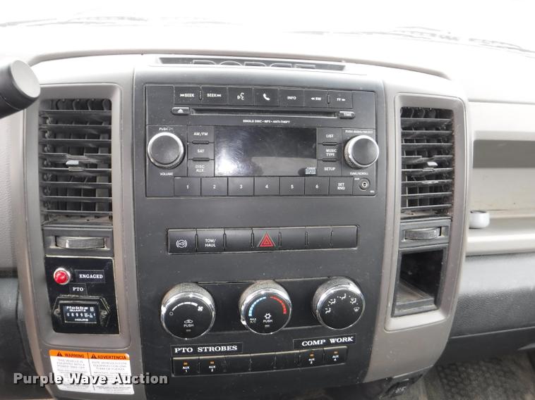 image for item DB3876 2012 Dodge Ram 5500 service truck