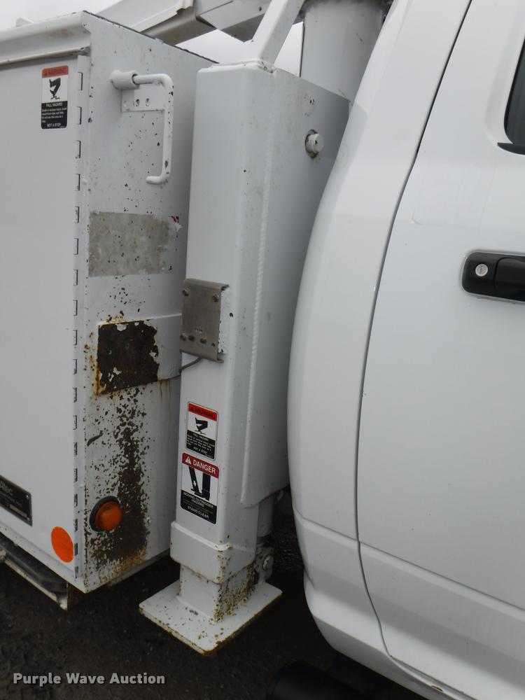 image for item DB3876 2012 Dodge Ram 5500 service truck