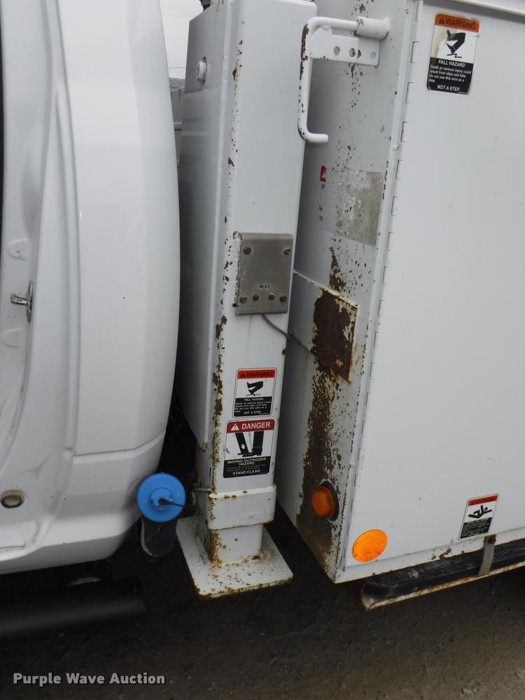 image for item DB3876 2012 Dodge Ram 5500 service truck