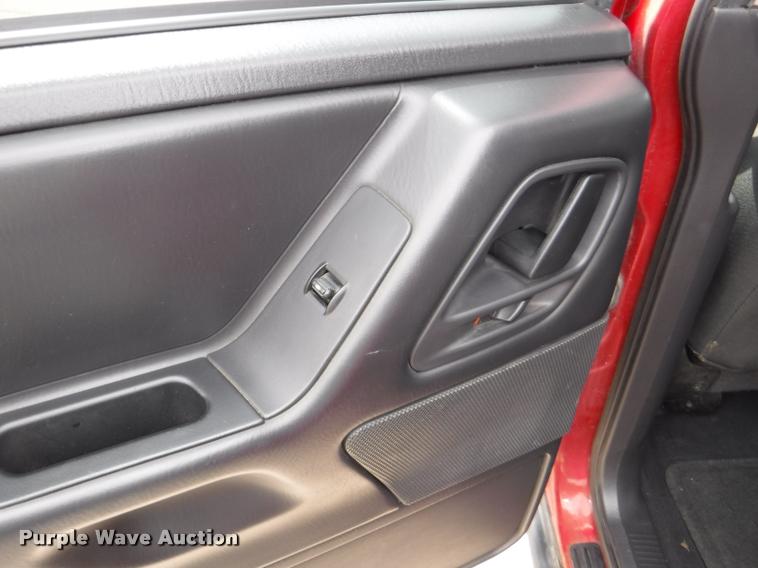 image for item DB3881 2004 Jeep Grand Cherokee Laredo Rocky Mountain Edition SUV