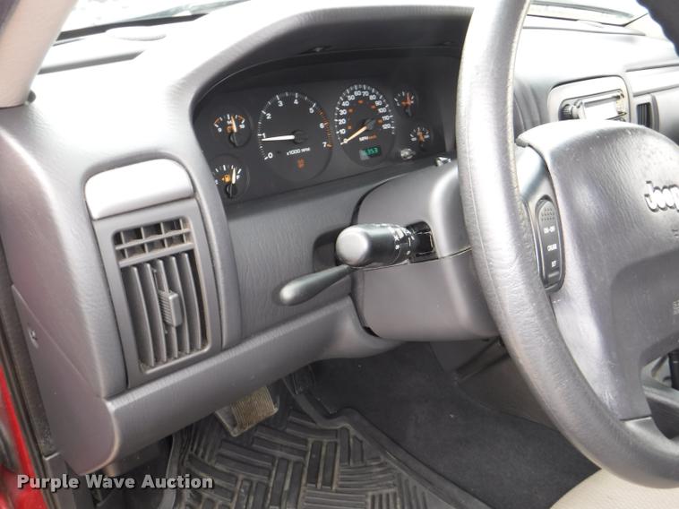 image for item DB3881 2004 Jeep Grand Cherokee Laredo Rocky Mountain Edition SUV