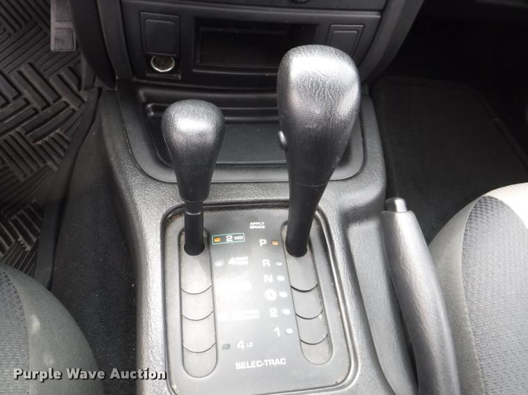 image for item DB3881 2004 Jeep Grand Cherokee Laredo Rocky Mountain Edition SUV