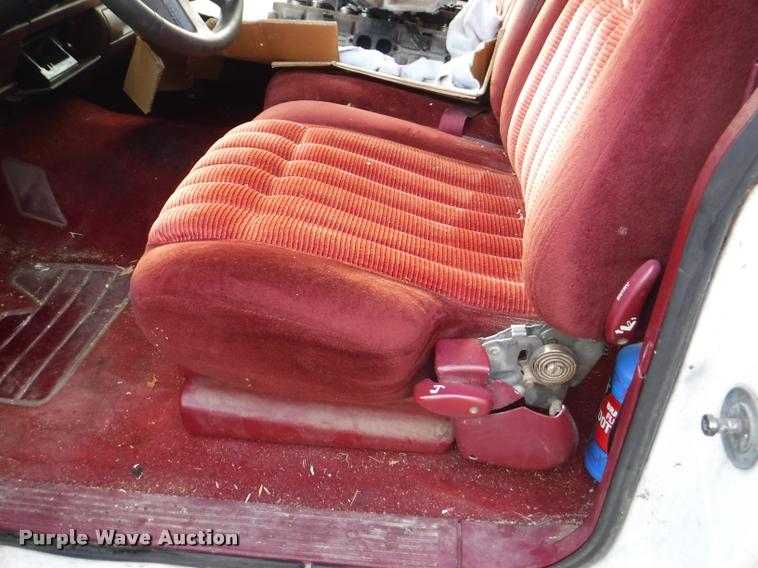 image for item DB3884 1994 Chevrolet 2500HD Ext. Cab pickup truck