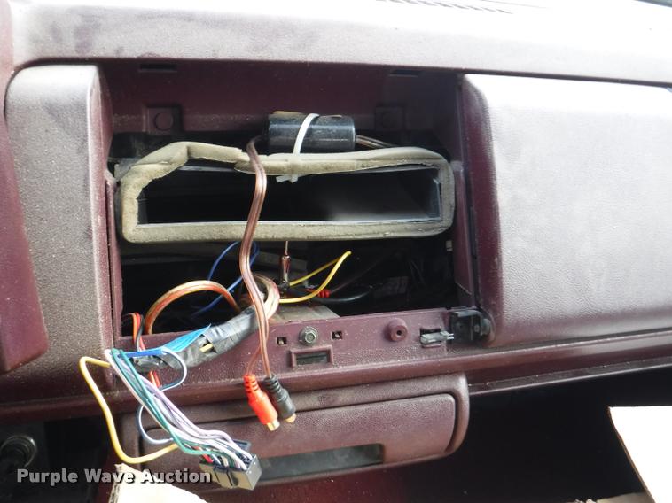 image for item DB3884 1994 Chevrolet 2500HD Ext. Cab pickup truck