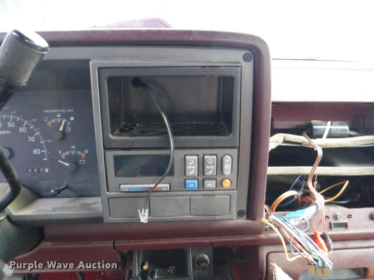 image for item DB3884 1994 Chevrolet 2500HD Ext. Cab pickup truck