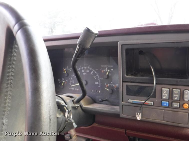 image for item DB3884 1994 Chevrolet 2500HD Ext. Cab pickup truck